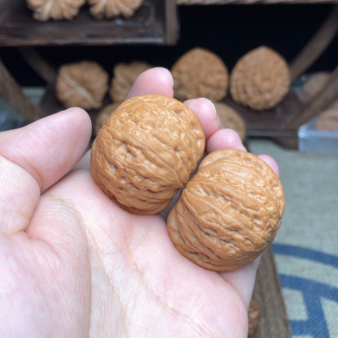 文玩核桃把件破**?38铁锤