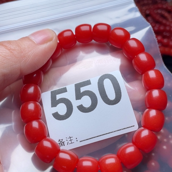 南红玛瑙手链未镶嵌小*怪