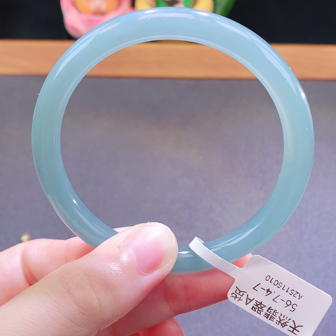 翡翠未镶嵌手镯天然翡翠