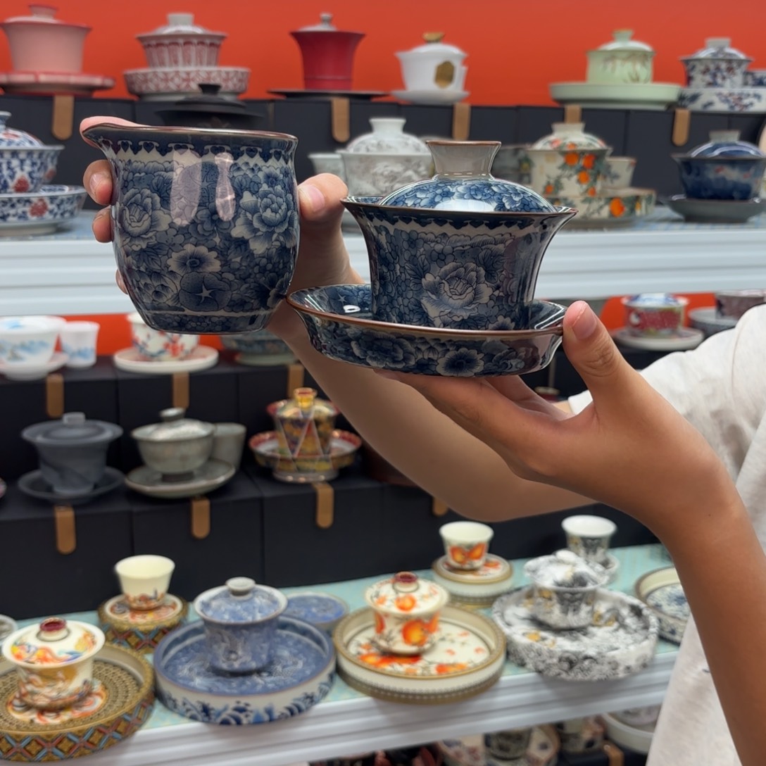 盖碗也要盖盖子了嘛你