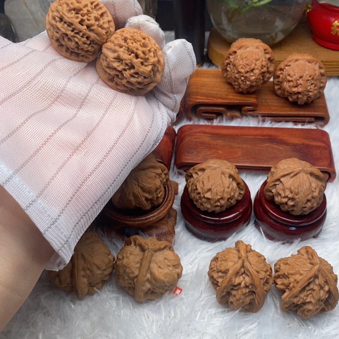 社***哥文玩核桃吊坠30➕尺寸秦闷