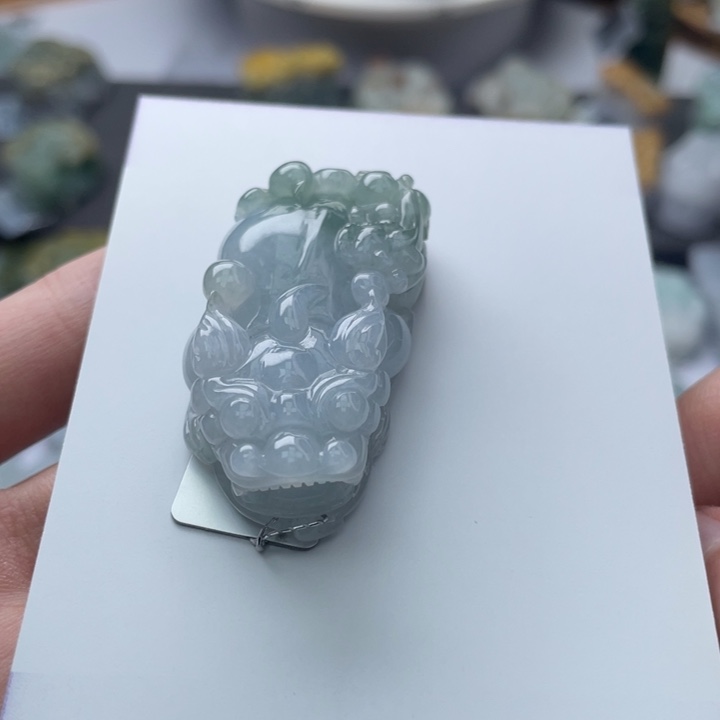 翡翠颈饰未镶嵌貔貅