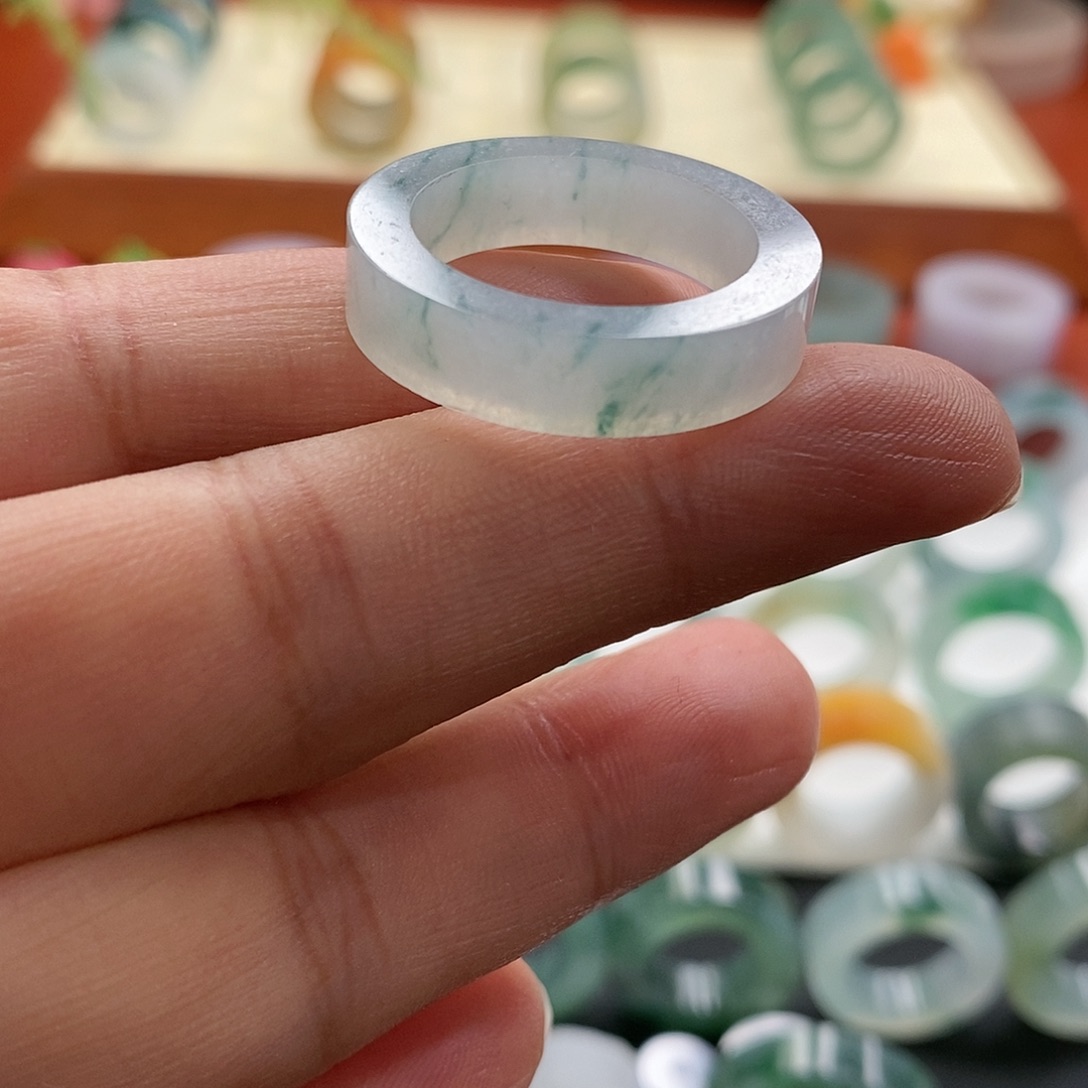 定制翡翠未镶嵌翡翠22-23圈口