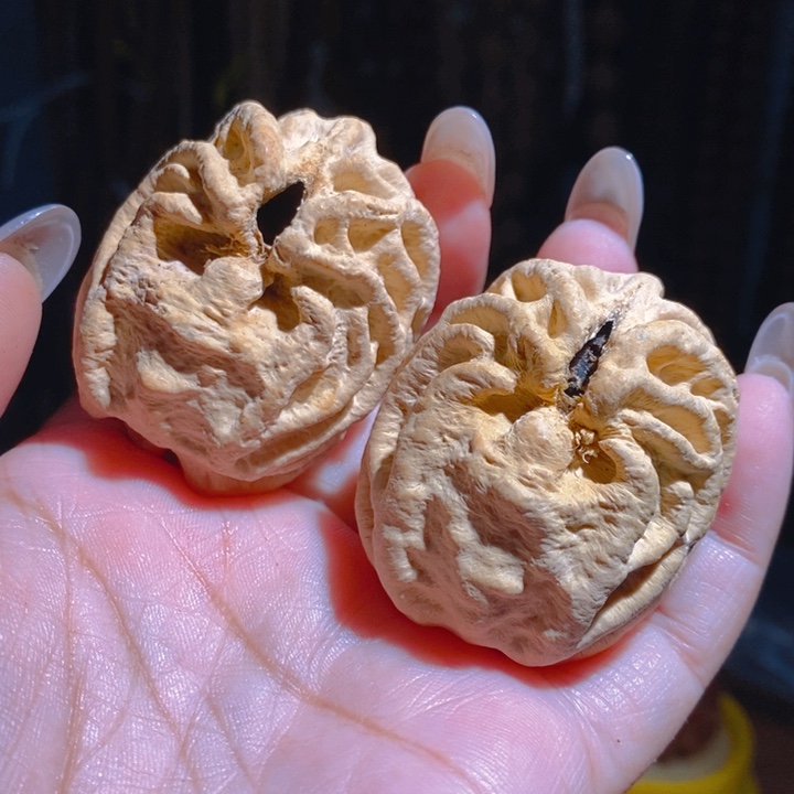 野生鬼脸乾坤核桃3845