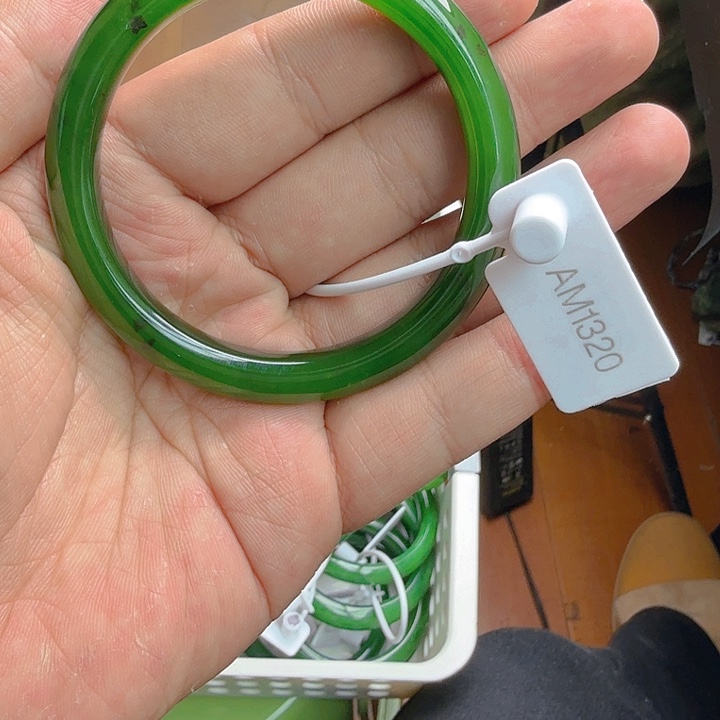 和田玉（碧玉）手镯未镶嵌58