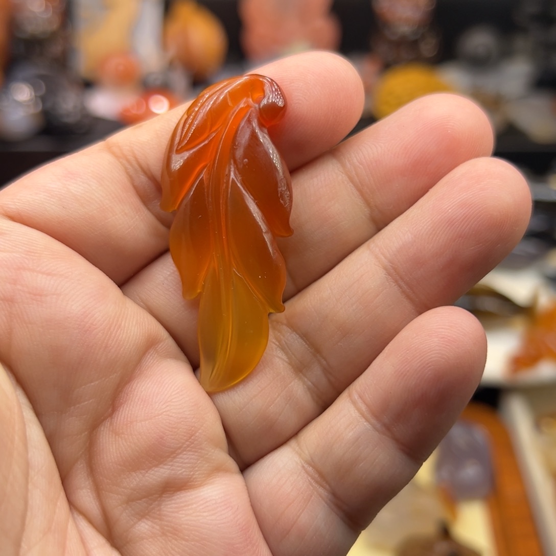 玛瑙/玉髓未镶嵌手玩摆件