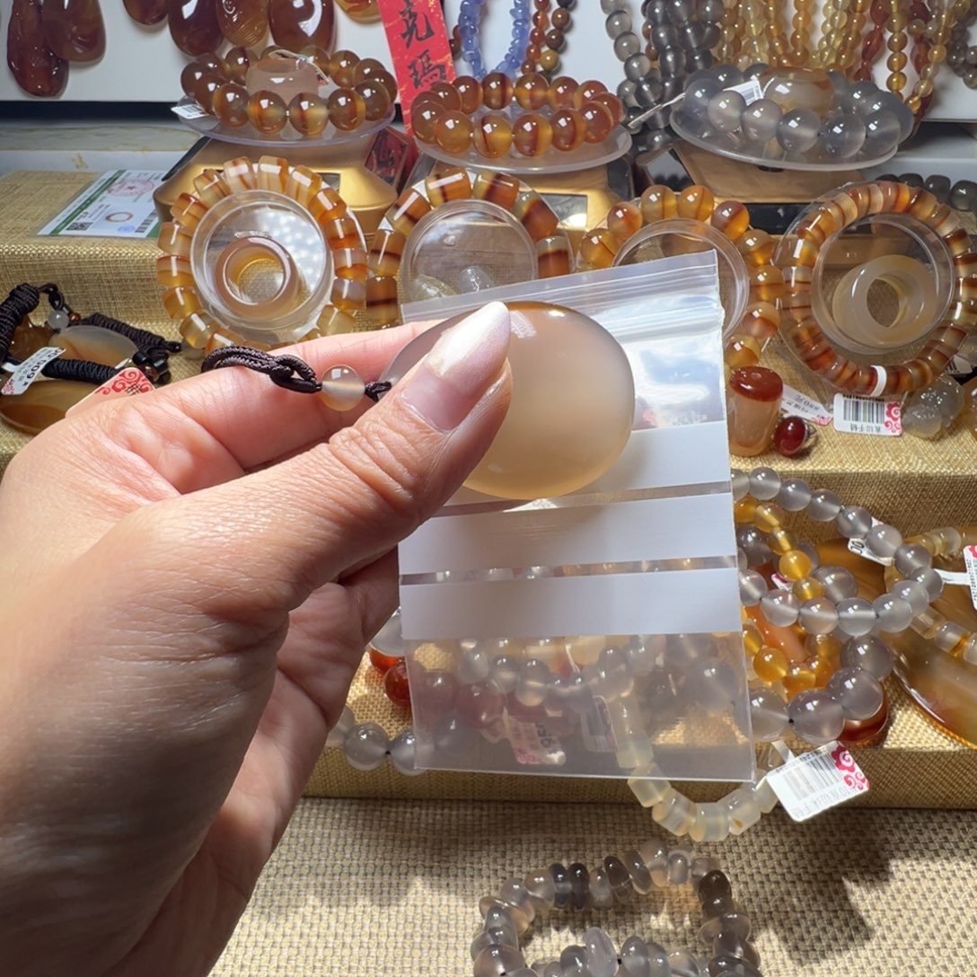 用***4玛瑙/玉髓合金颈饰3