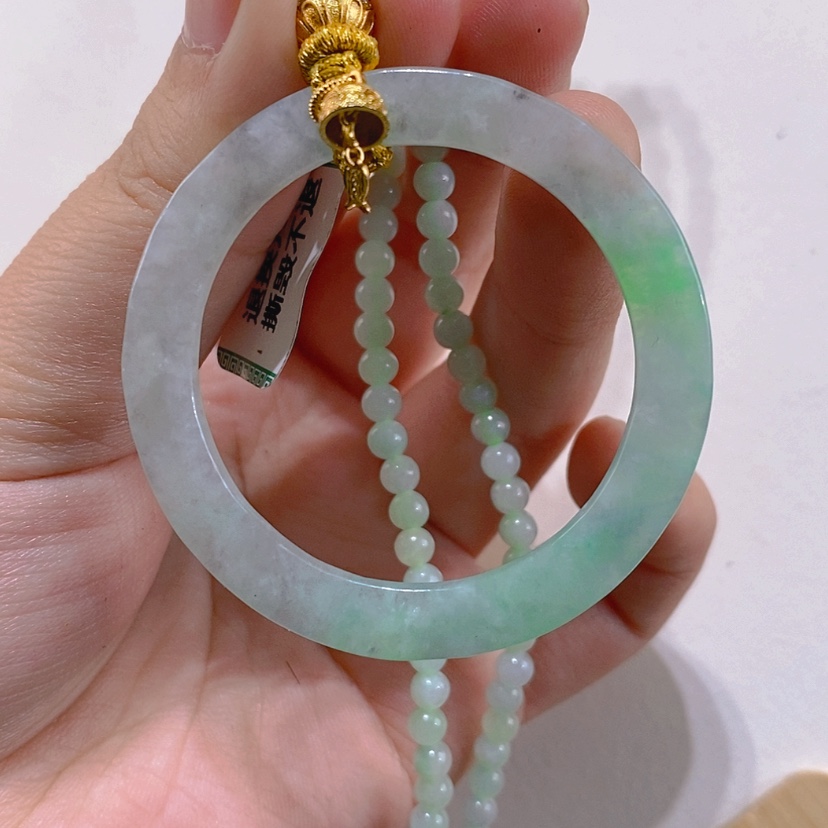 【闪购商品】颈饰未镶嵌翡翠