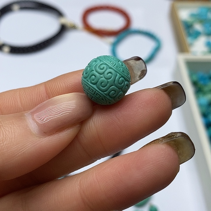 绿松石未镶嵌珠宝奇石