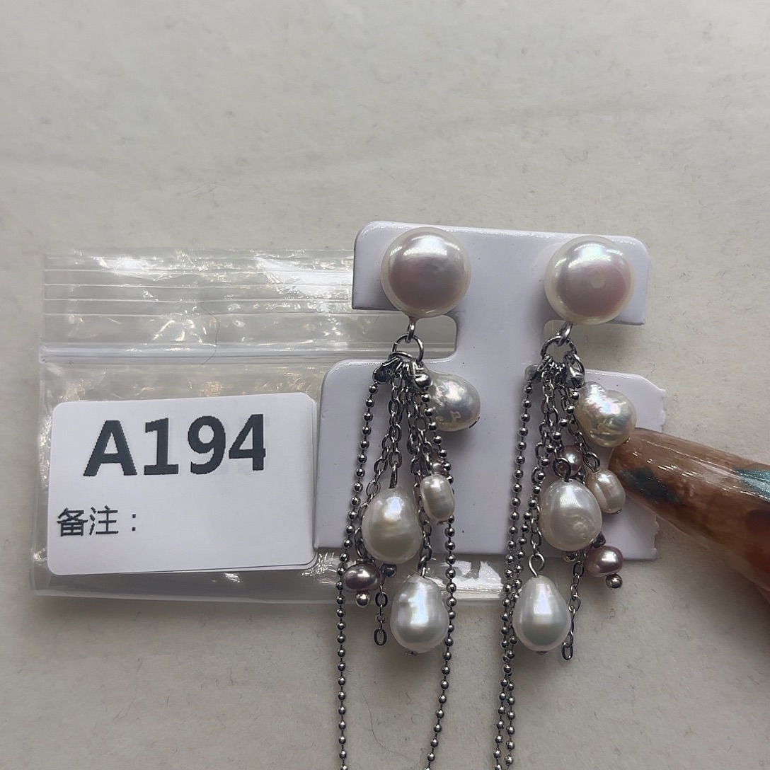 银S925镶嵌耳饰淡水珍珠