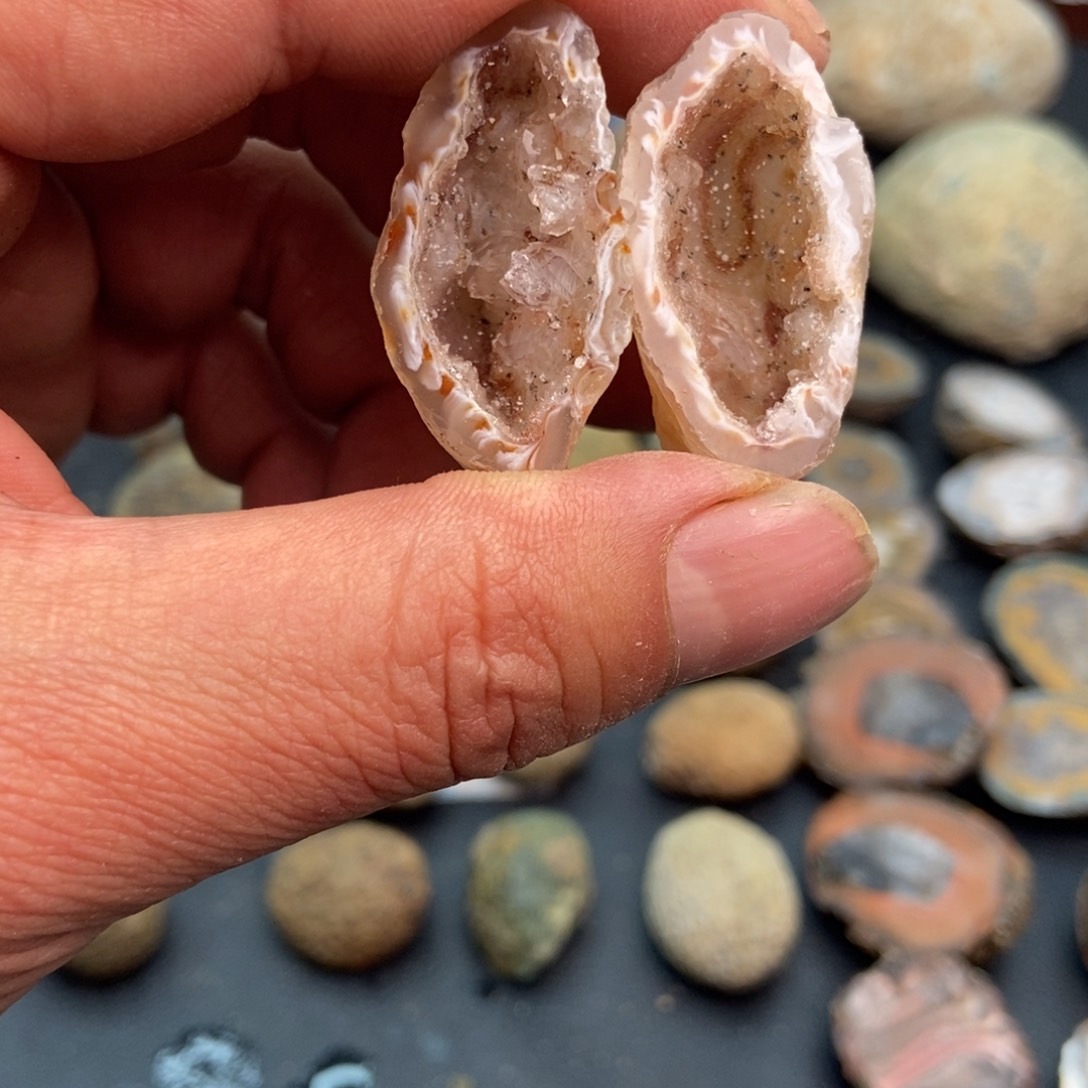 玛瑙/玉髓珠宝奇石未镶嵌