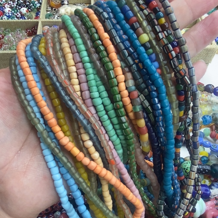 琉璃颈饰楼兰 多色 