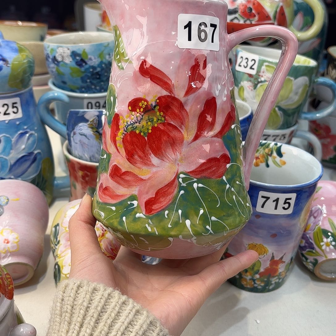 瓷片兔兔好可爱呀打