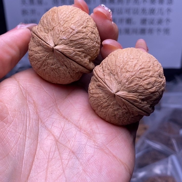 核桃云南野生铁核桃160号38mm