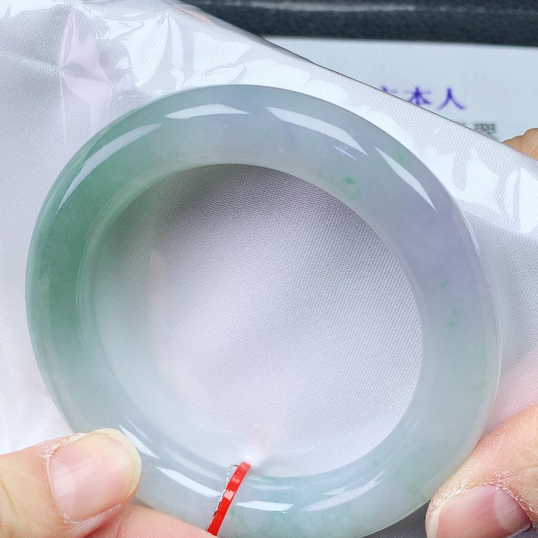 翡翠手镯未镶嵌56胖