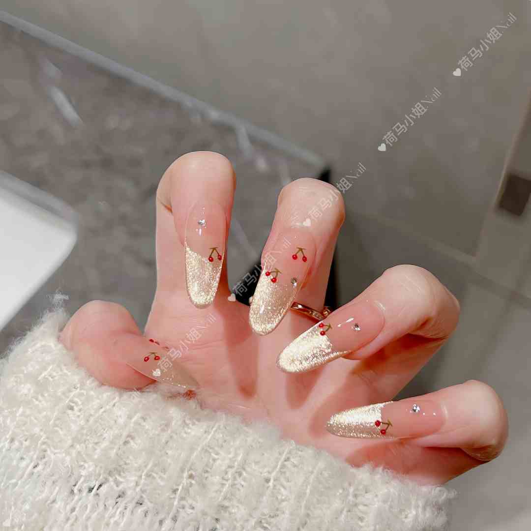 【樱桃】纯手工穿戴甲秋冬猫眼精致款式十片装