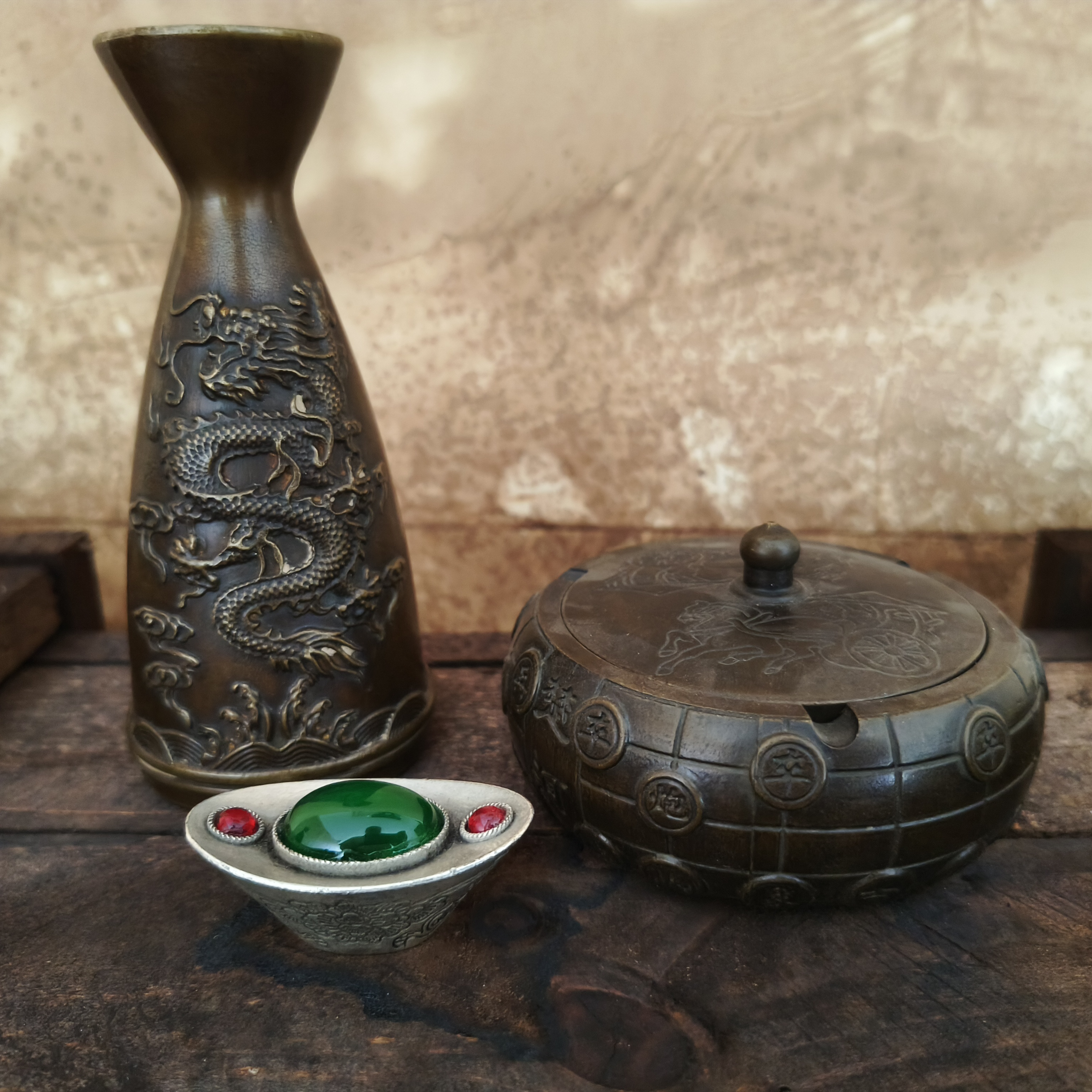 家居饰品现代工艺品YB05精美摆件当代复古摆件绿色镶嵌锭子