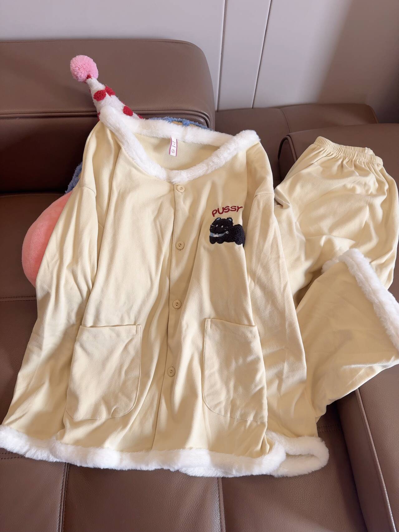 德绒睡衣女秋冬2025新款黄色纯色黑猫甜美可爱长袖长裤家居服厚