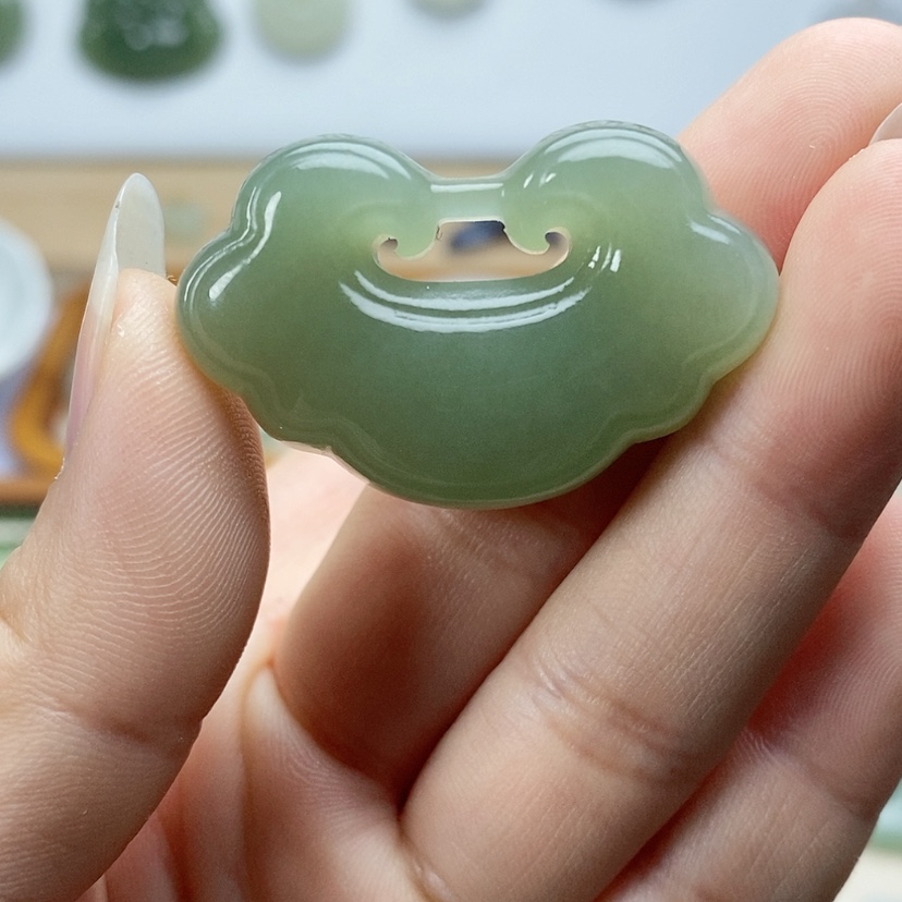【闪购商品】颈饰未镶嵌和田玉