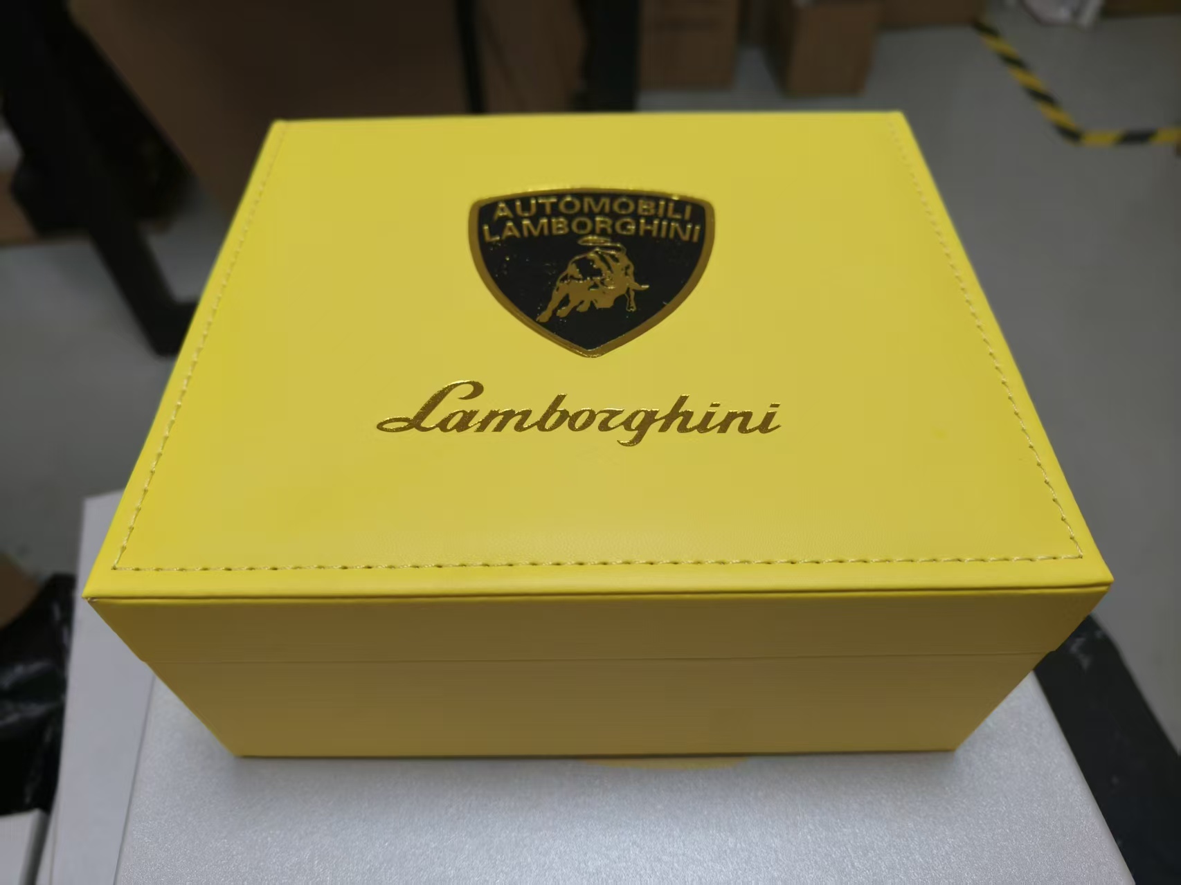 信任无价+万元大礼【兰博基尼联名】全金迪通拿/ M