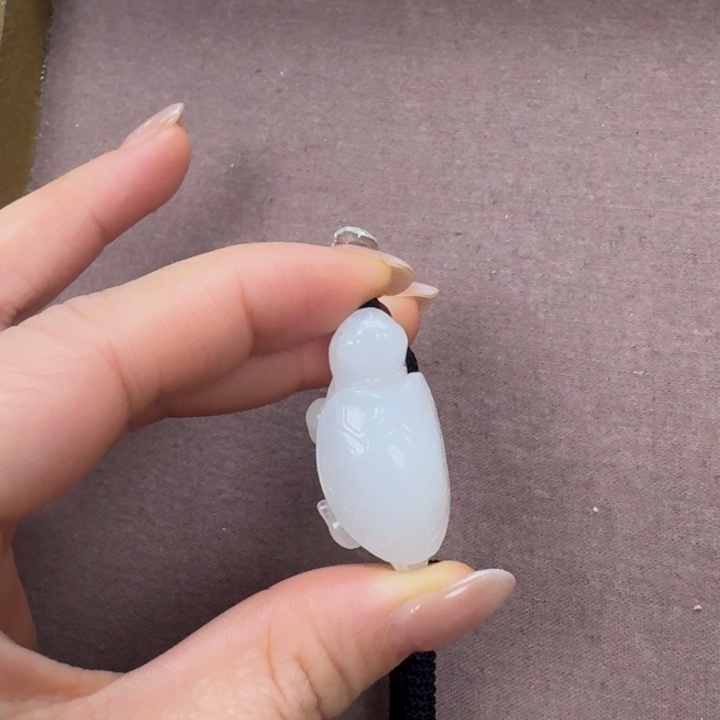 未镶嵌和田玉耳饰