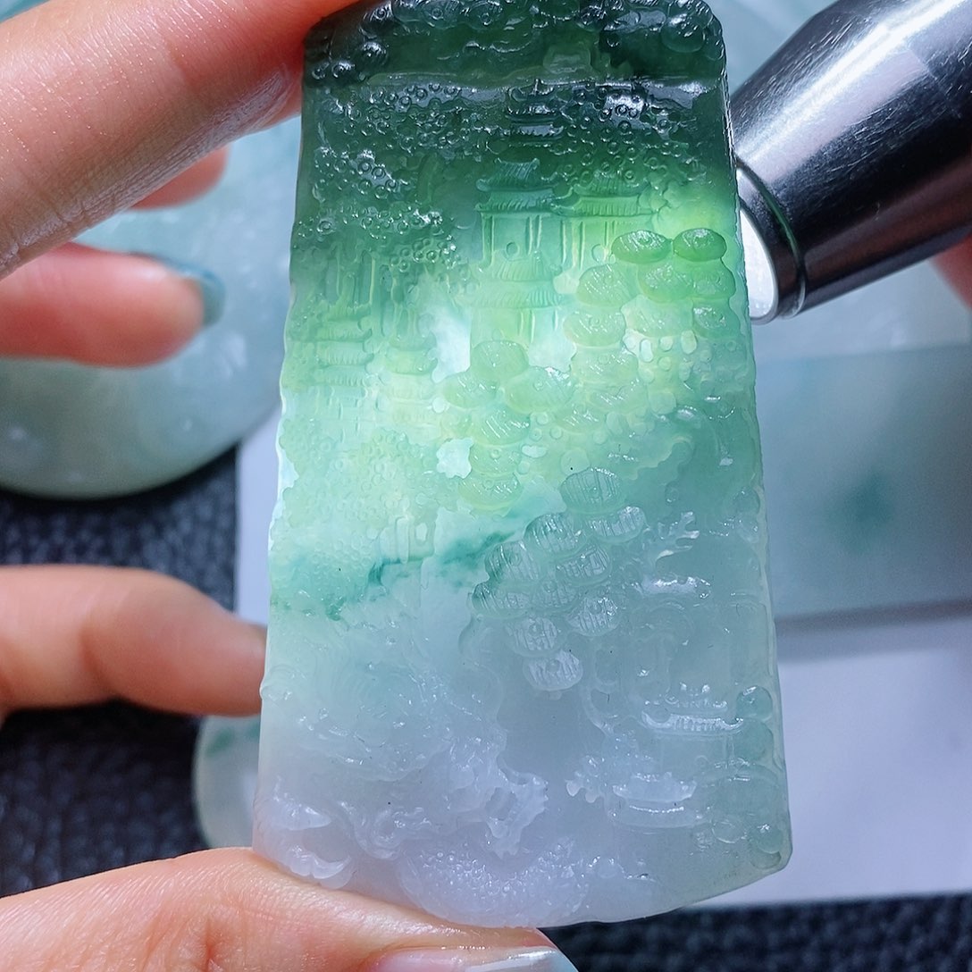 定制翡翠未镶嵌毛货付款后确认抛光