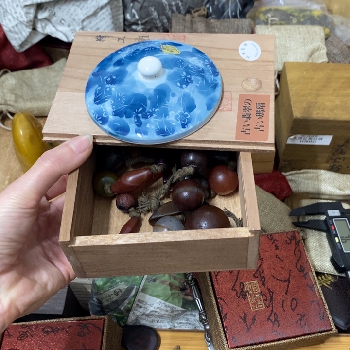 摆件中古工艺品一件