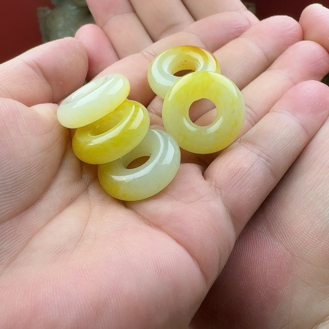 和田玉（糖玉）挂件未镶嵌心*旧