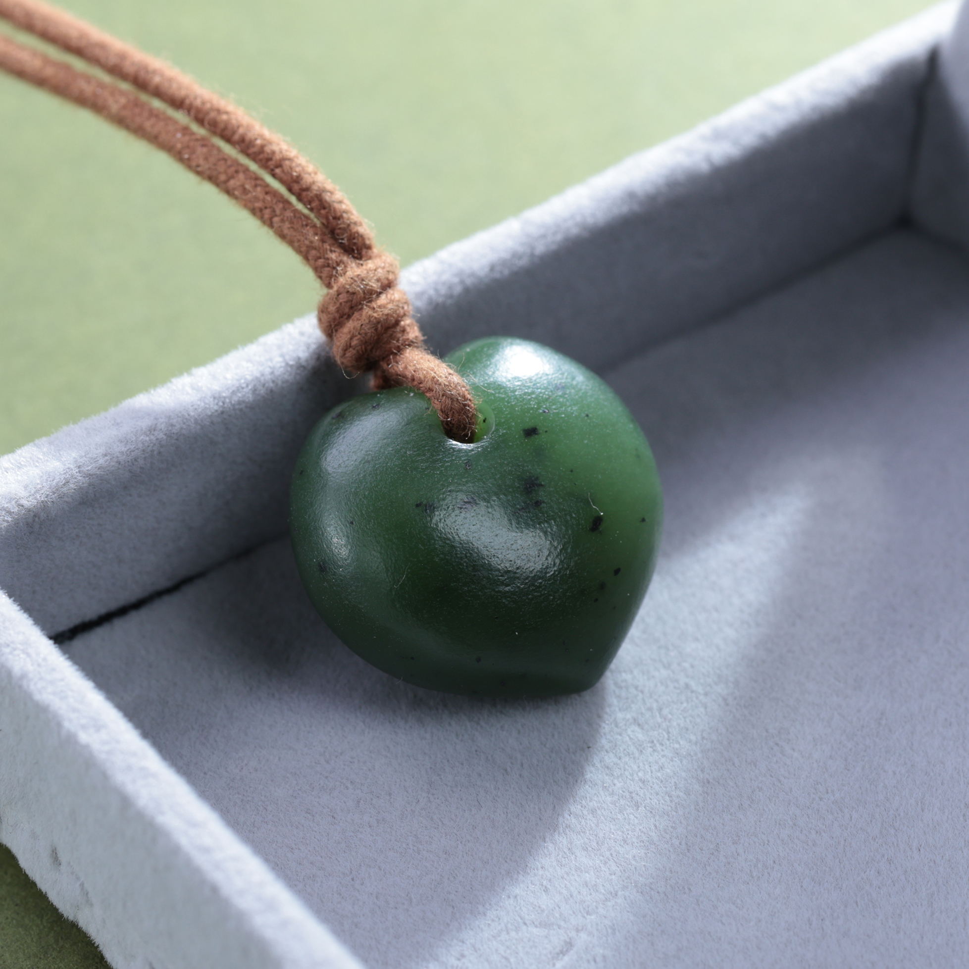 新疆爱思尔和田玉碧玉爱心挂件小爱心吊坠（多样性发货）0XSA0A02