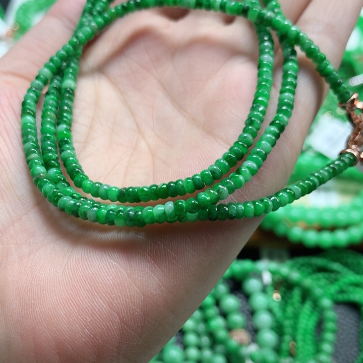 翡翠未镶嵌手链翡翠