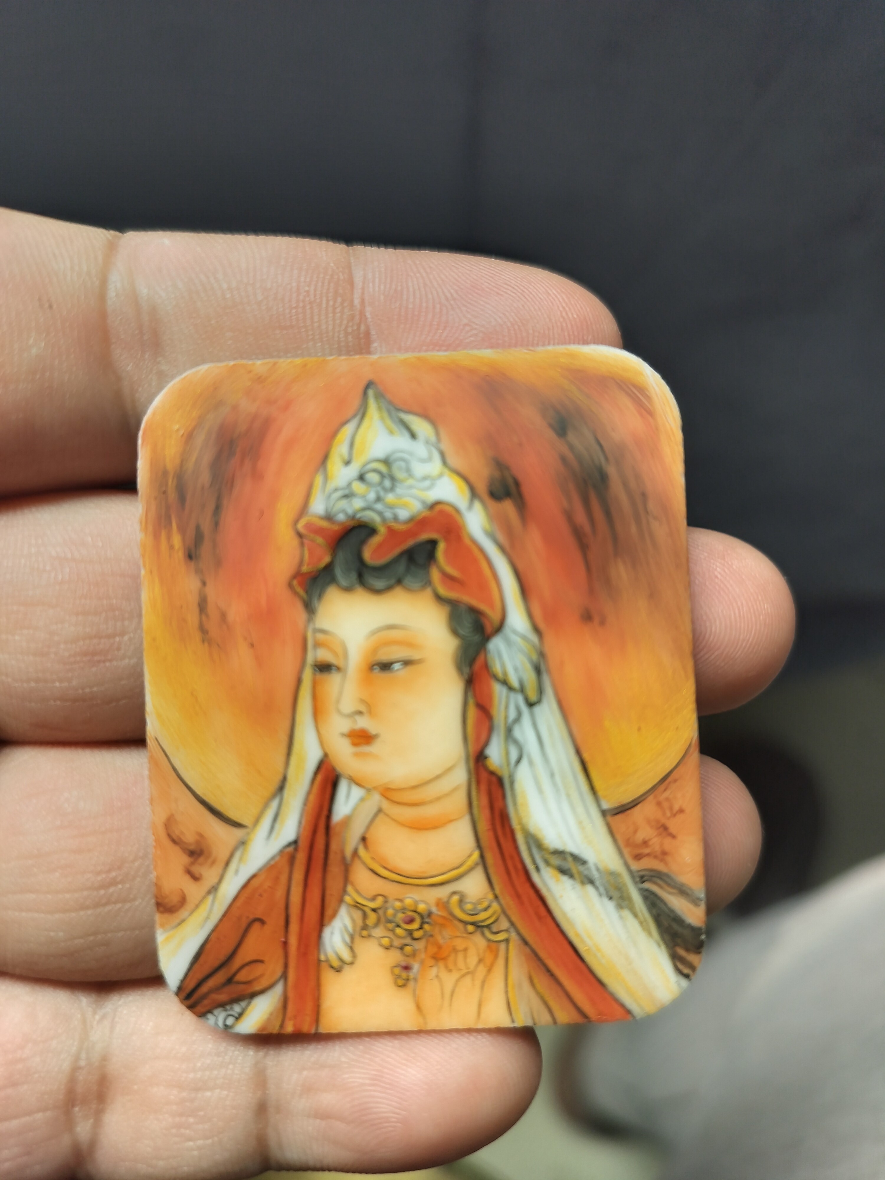 手绘陶瓷瓷板观音画