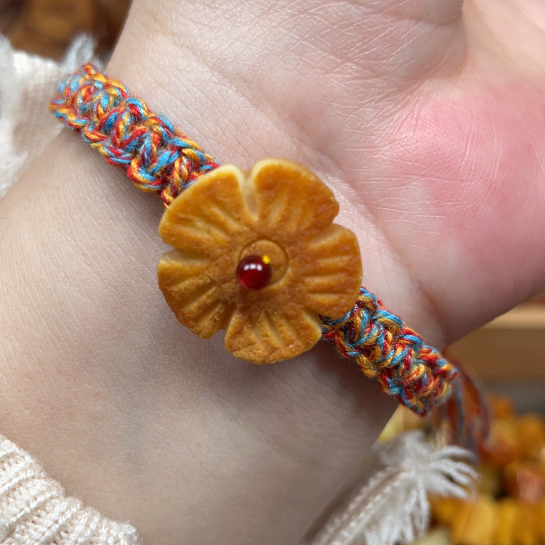 蜜蜡珠宝奇石未镶嵌