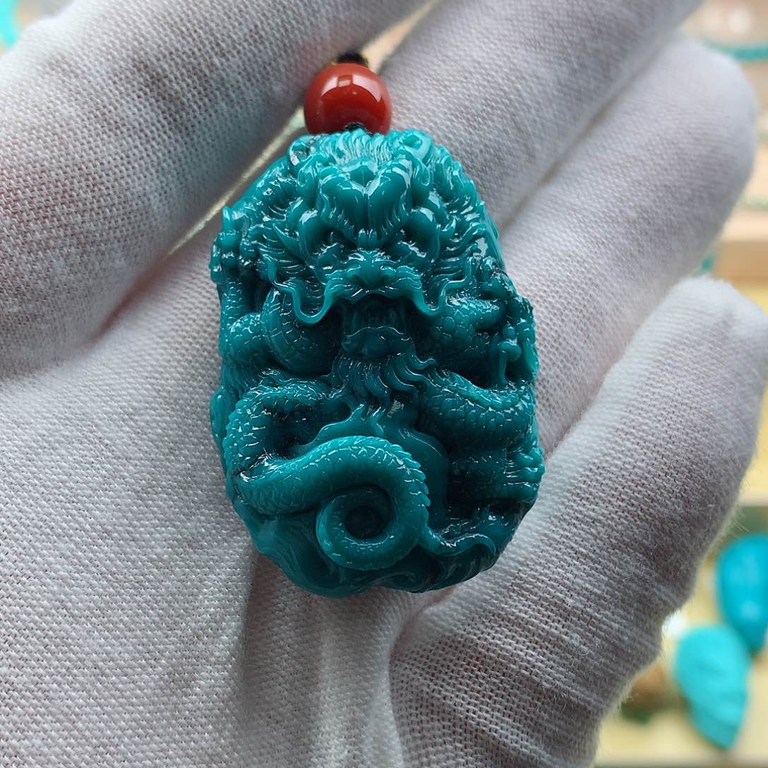 绿松石颈饰未镶嵌