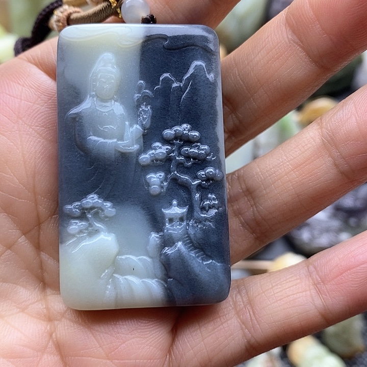 颈饰未镶嵌和田玉（糖玉）T****y