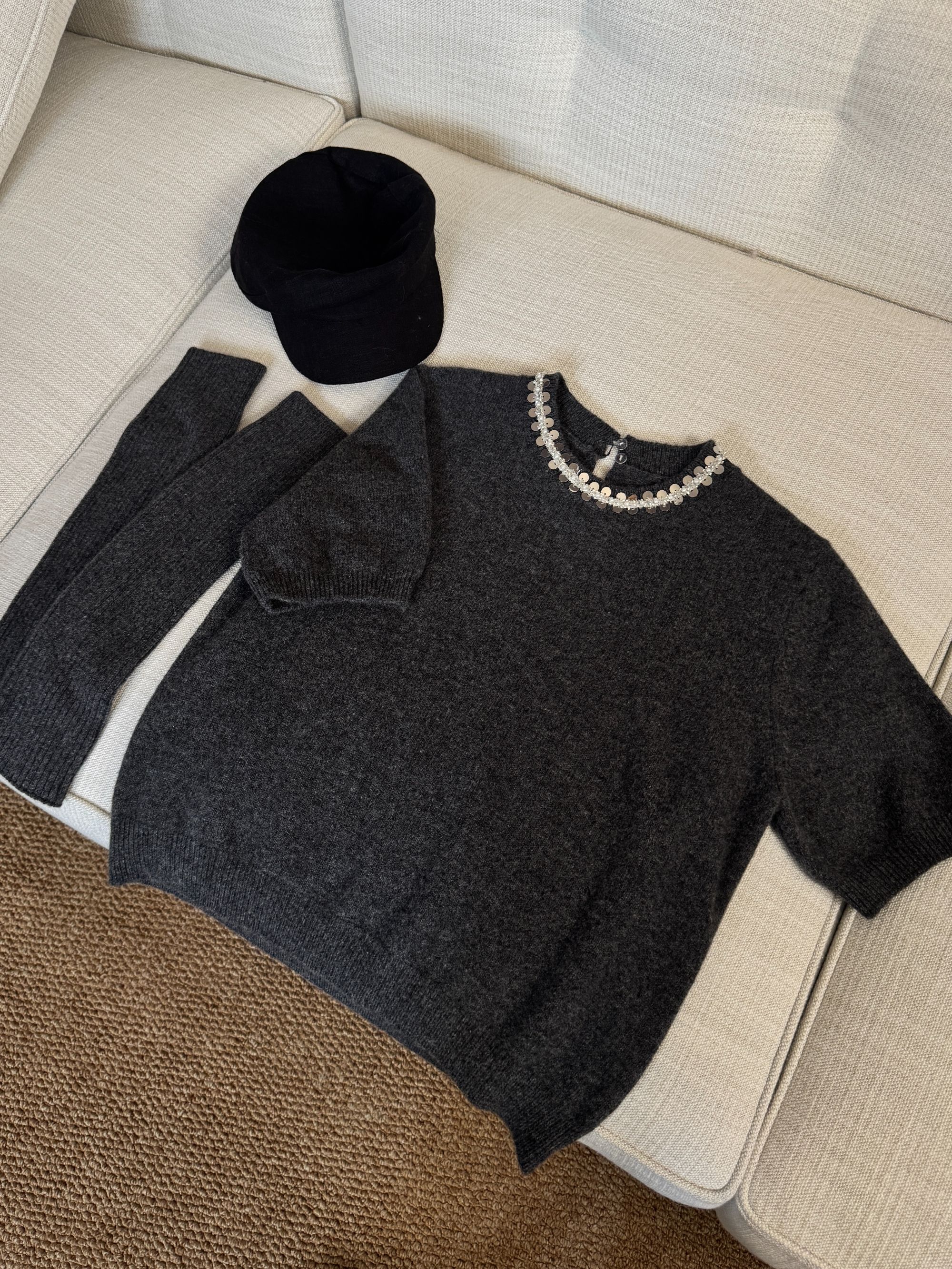 JIAO.AO 100羊毛纯色设计时髦高级针织短袖上衣Y8801