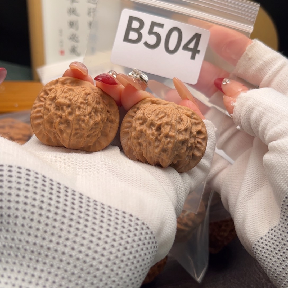 文玩核桃把件41瓷娃娃b 504