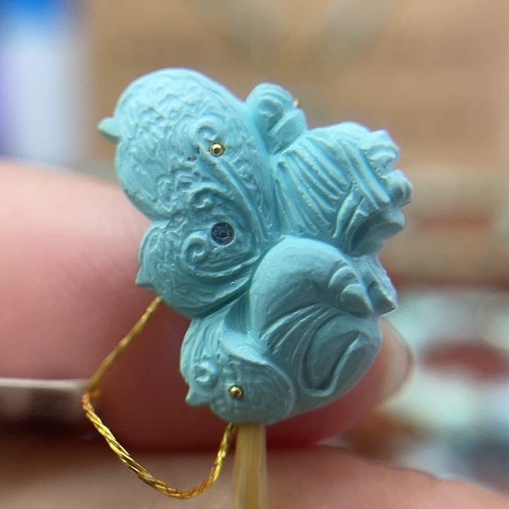 绿松石未镶嵌珠宝奇石