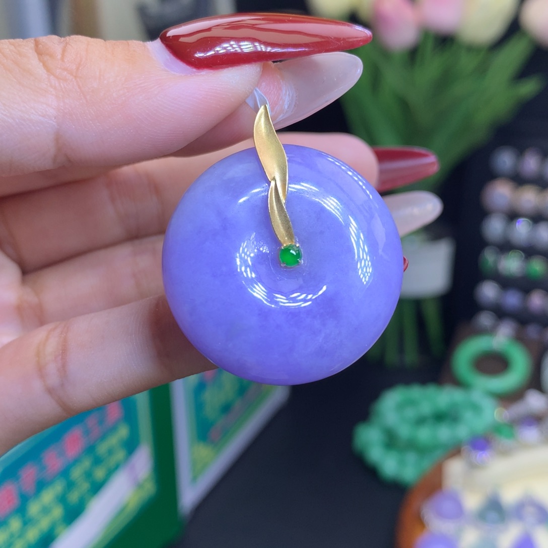 翡翠颈饰18K金镶嵌天然