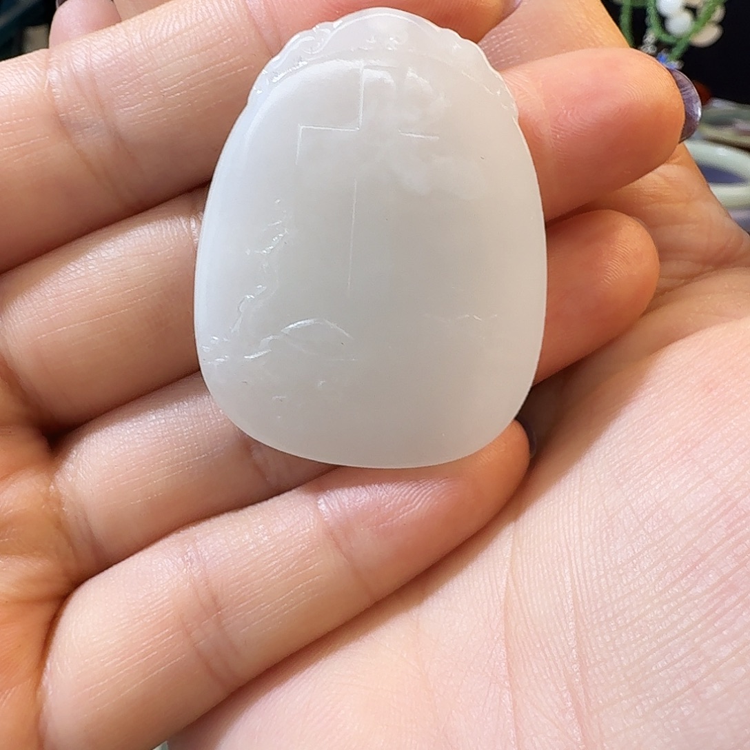 和田玉未镶嵌颈饰清货有棉不退换