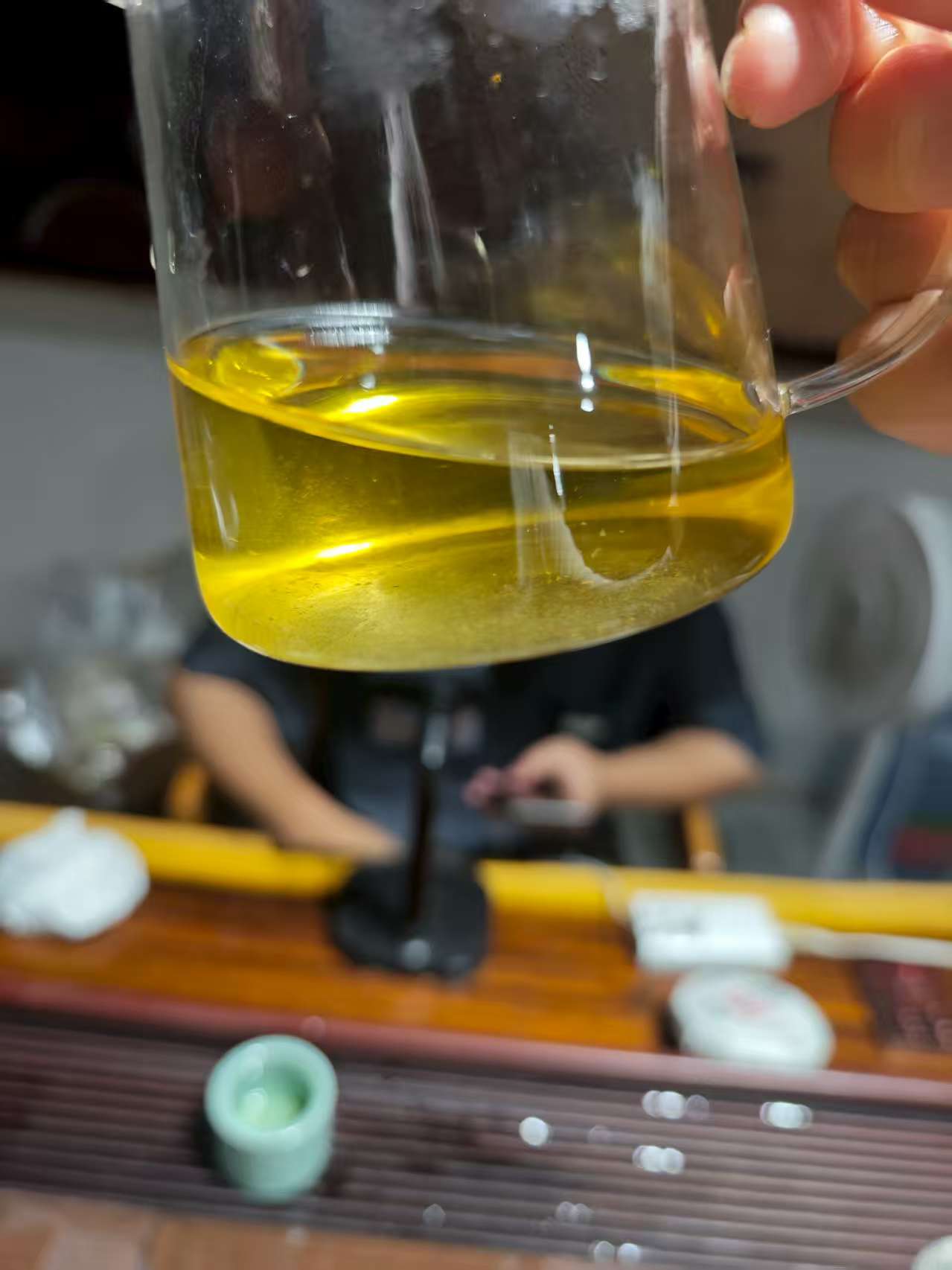 2021年坝卡囡古树春生茶饼357g