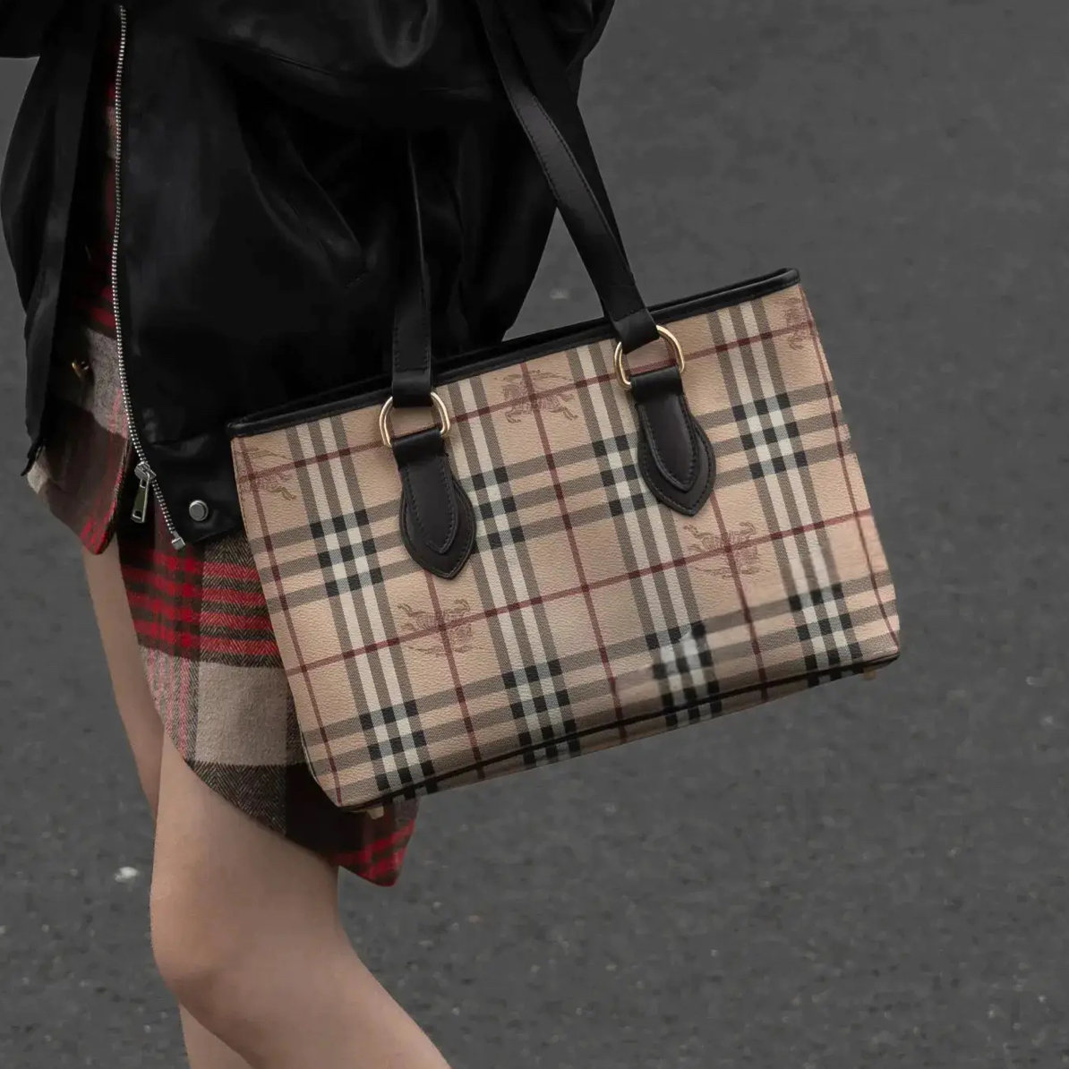 95新 BURBERRY/博柏利 战马单肩托特包89064193