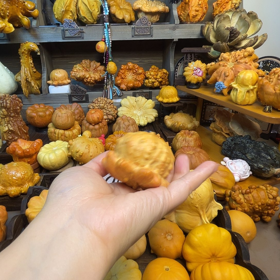 王***柒葫芦下播福利 不退不换章鱼