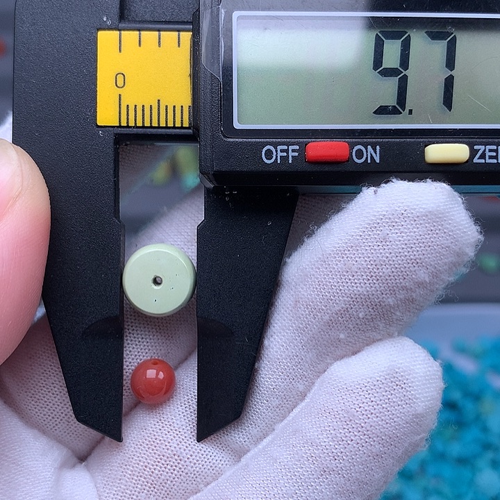 南红玛瑙未镶嵌珠宝奇石