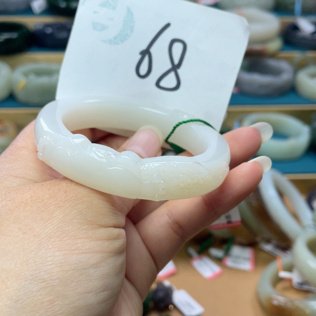 未镶嵌手镯和田玉圈口53