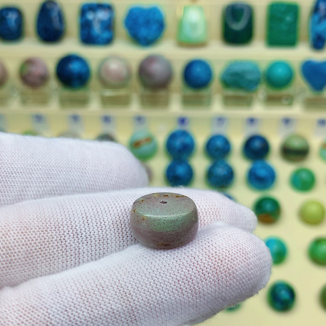 绿松石绿松石未镶嵌