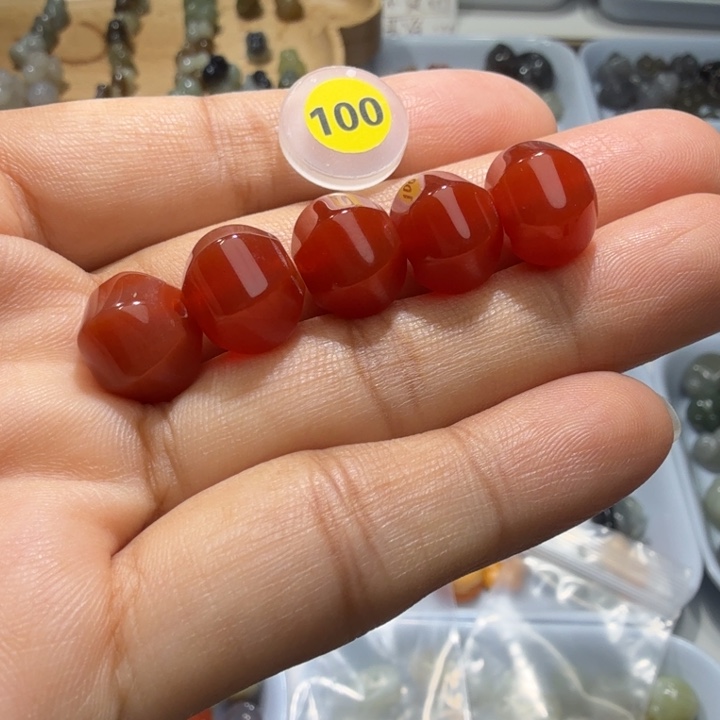 和田玉未镶嵌珠宝半成品