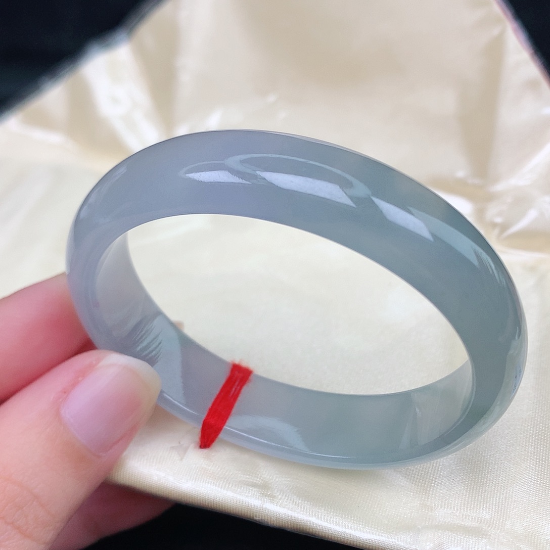 未镶嵌手镯（贵妃镯）翡翠小*天然