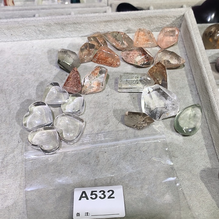 봄***밤水晶珠宝半成品未镶嵌天然水晶A532
