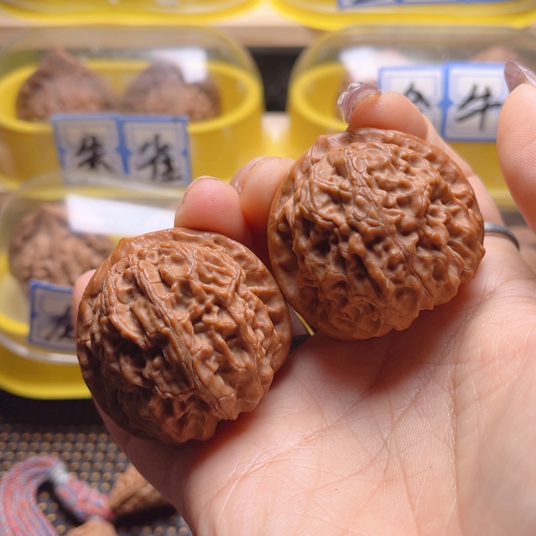 文玩核桃把件蓟县元宝