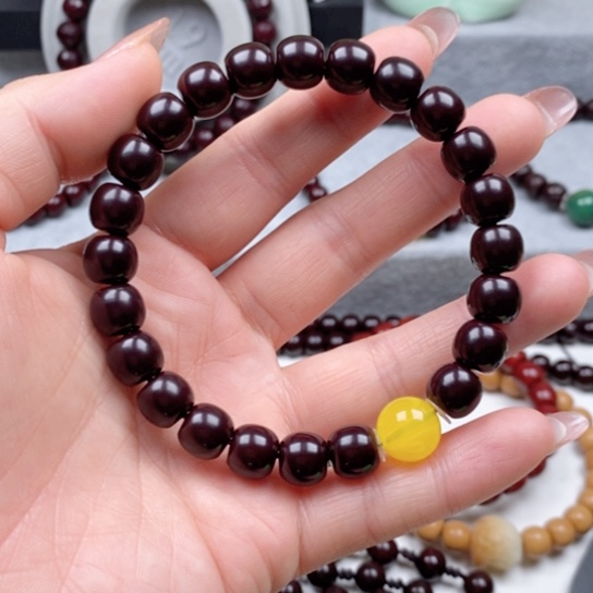 刘*猴头关的一个小镇上的